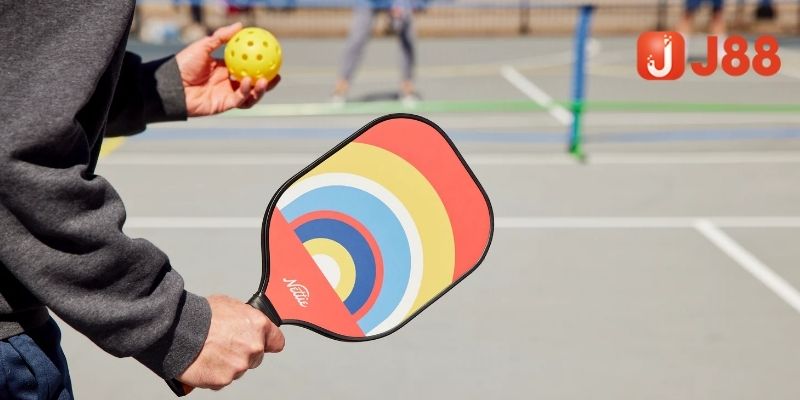 Vì Sao Pickleball Trở Thành Xu Hướng Và Cơ Hội Cá Cược Tại J88?